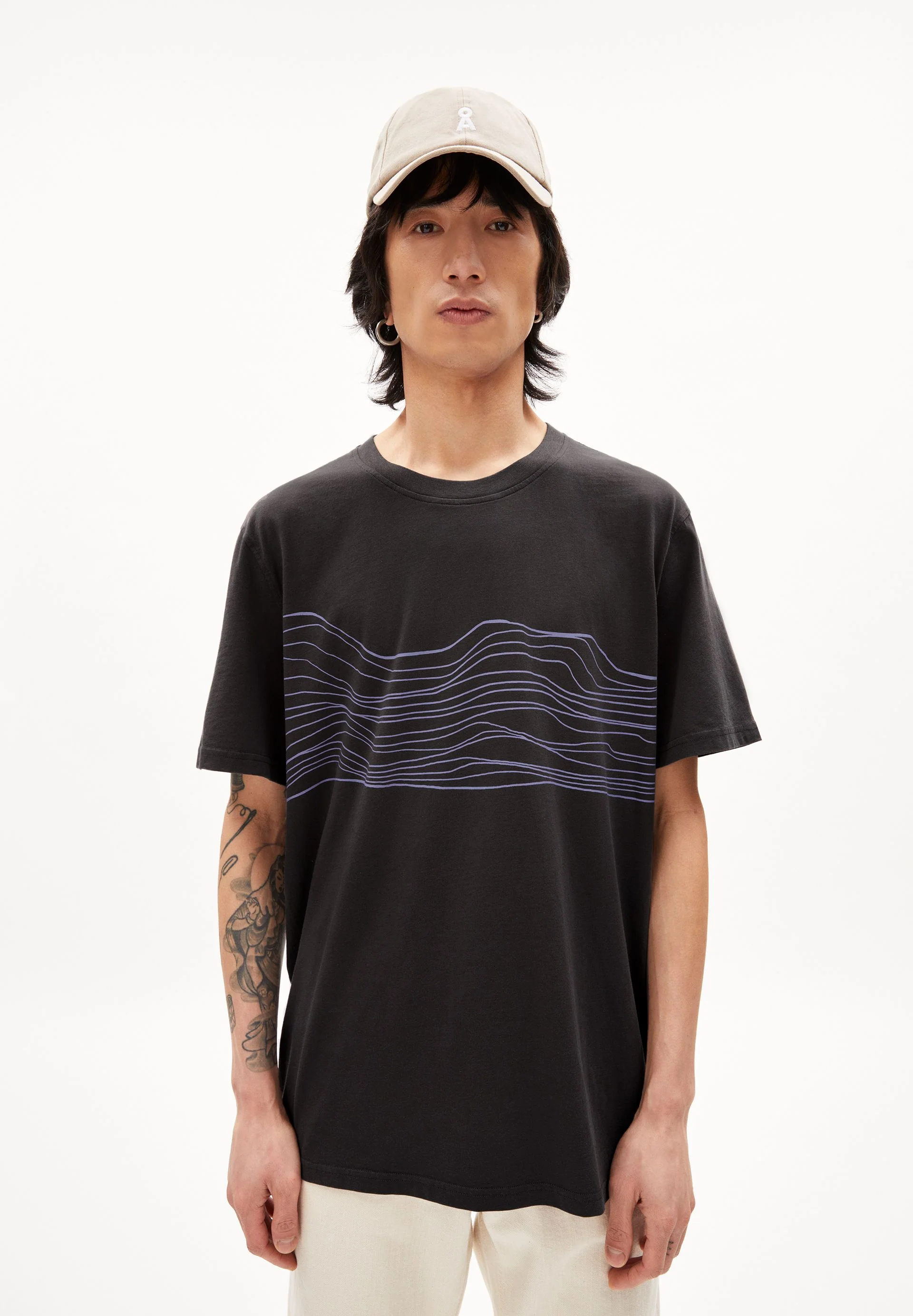 AADONI SOUND WAVES | graphite