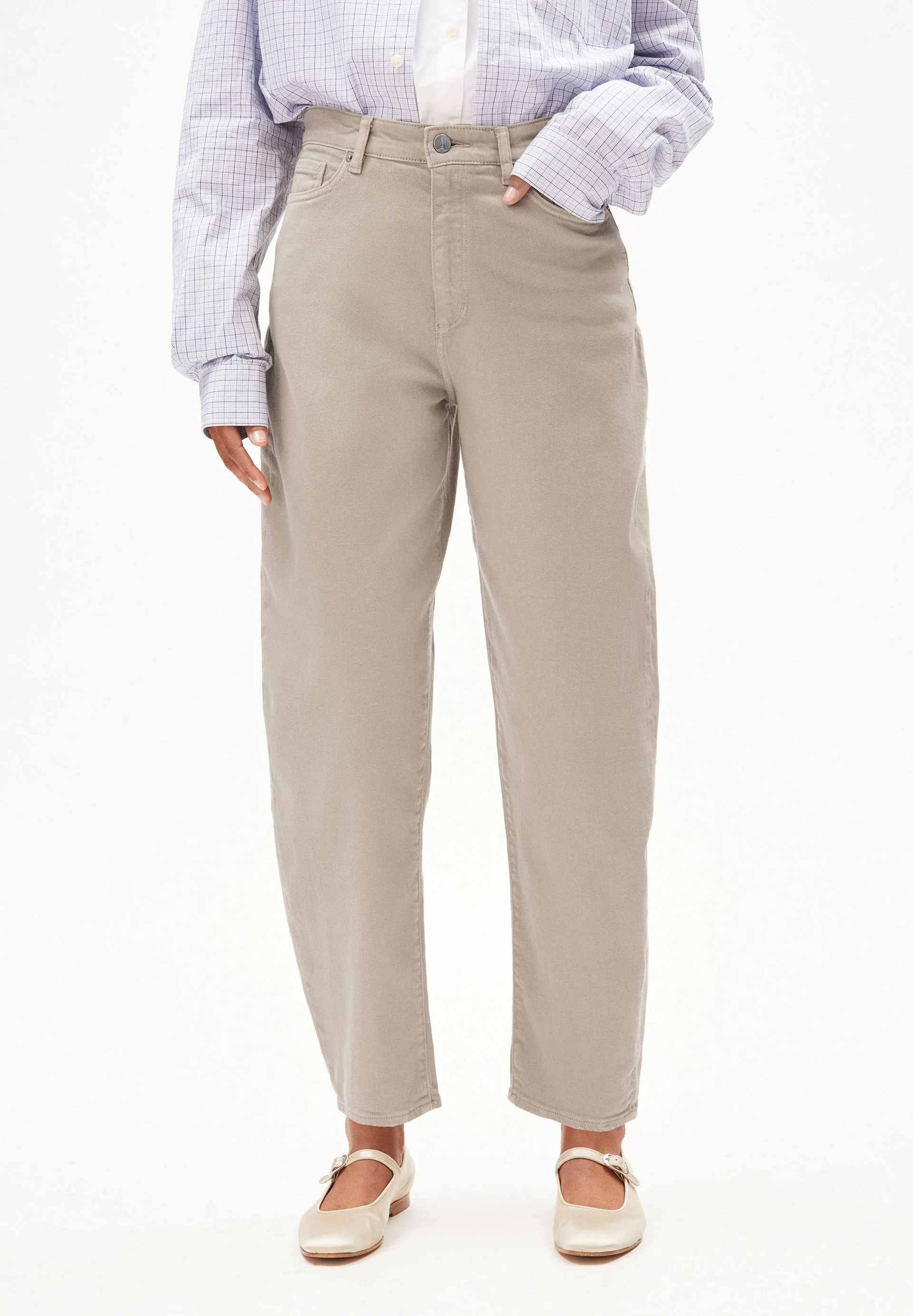 BAARLY GMT DYE | sandstone