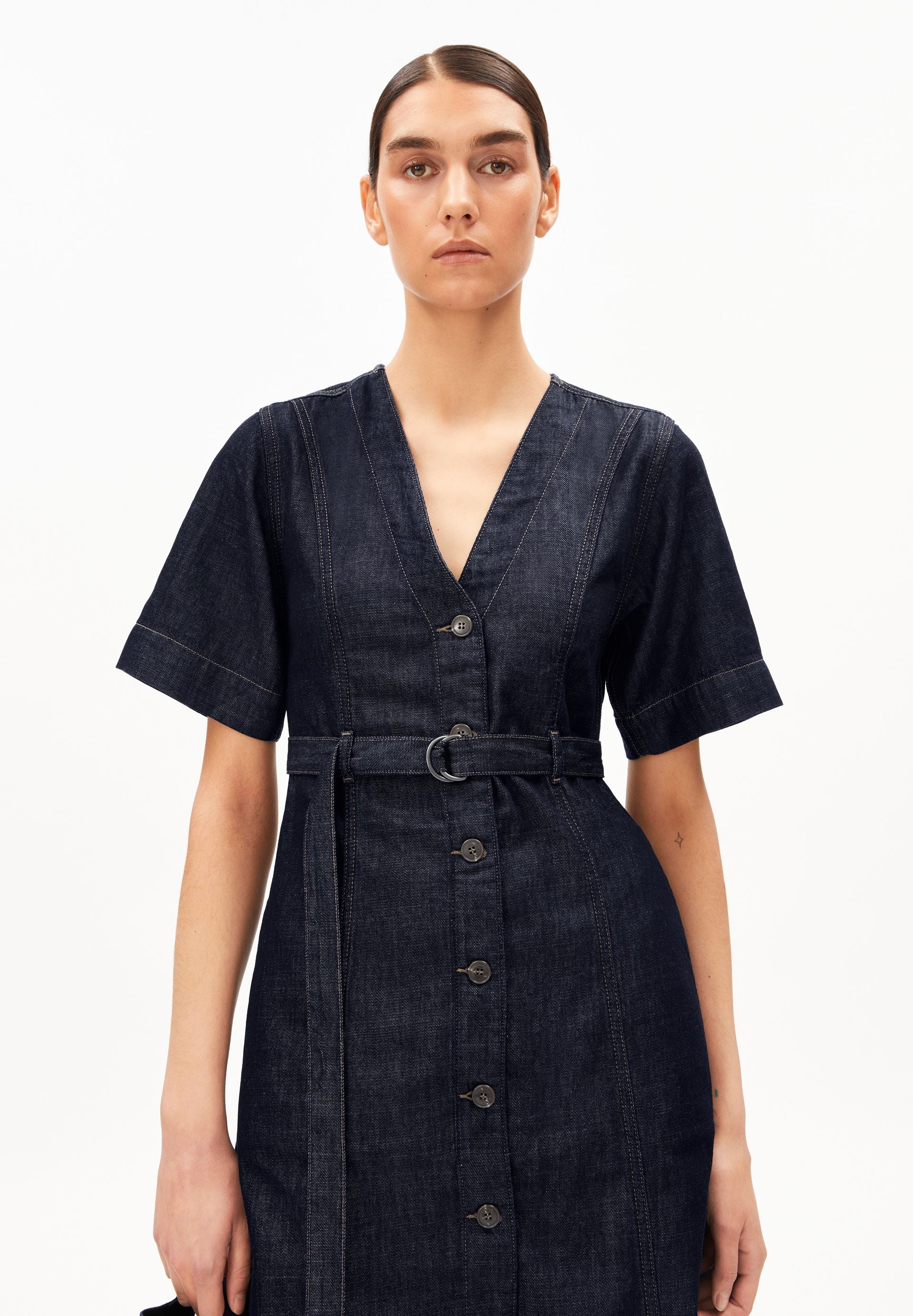 BELTED DENIM MIDI DRESS