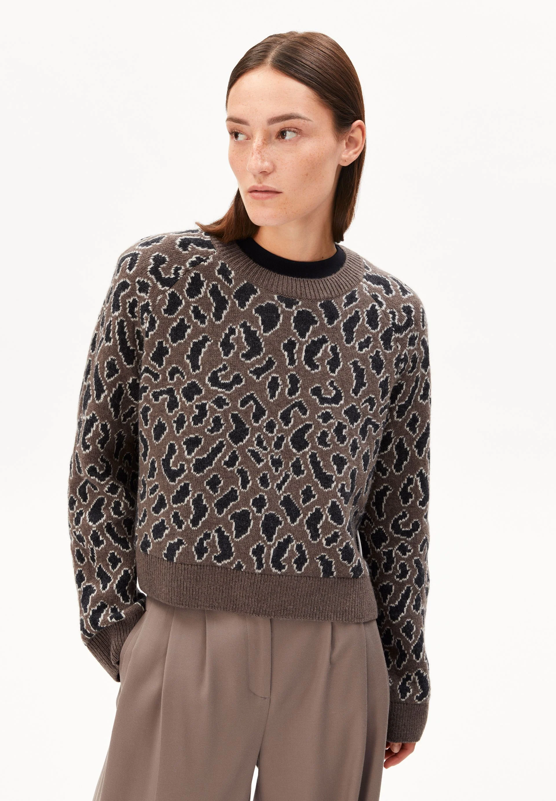 DILIRIAA LEOPAA STRICKPULLOVER | walnut cream