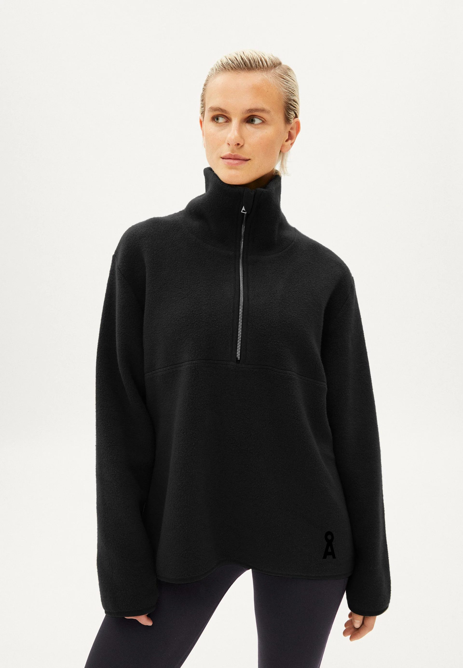 HAARLEEN | black