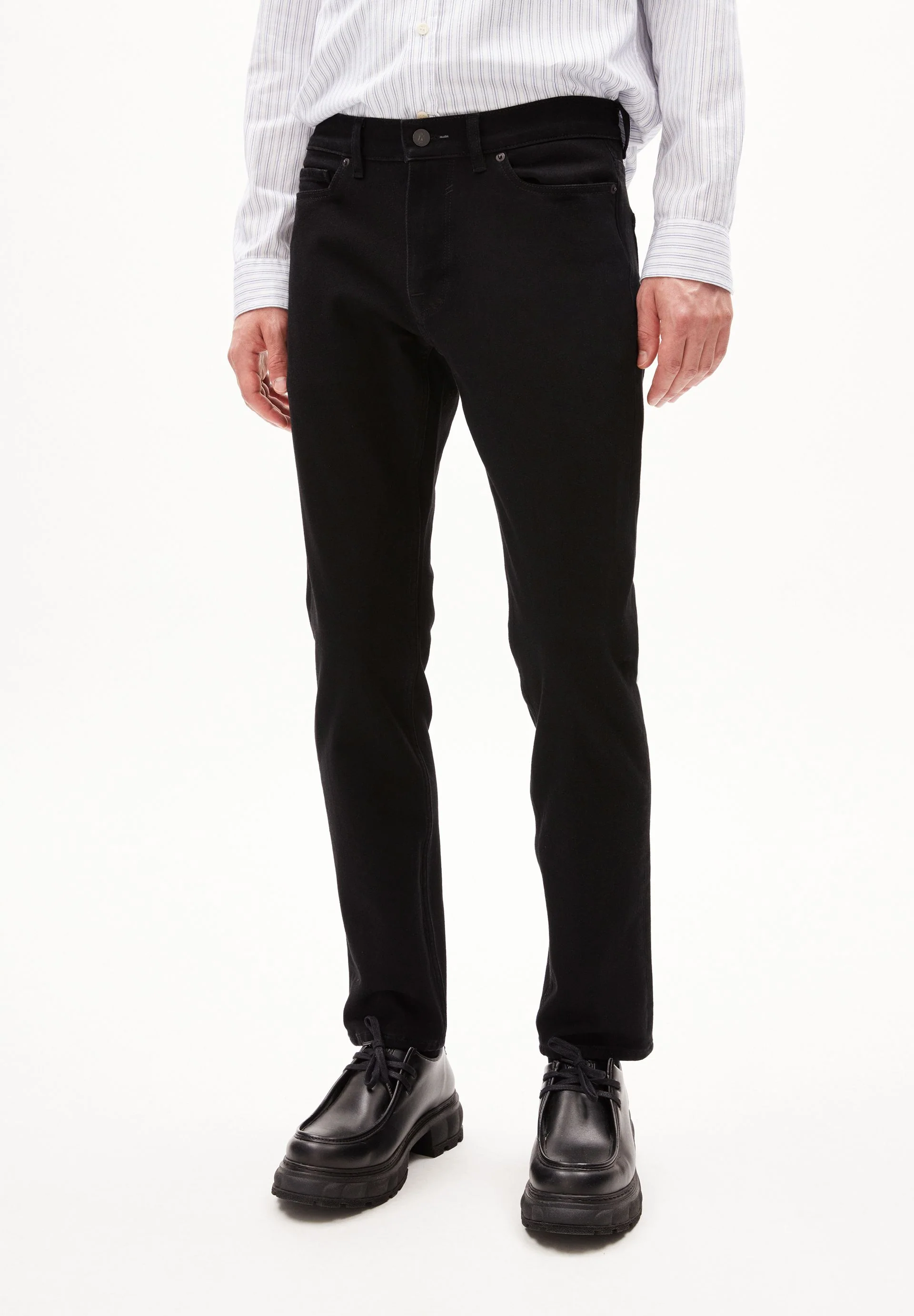 IAAN COMFORT | rinse black