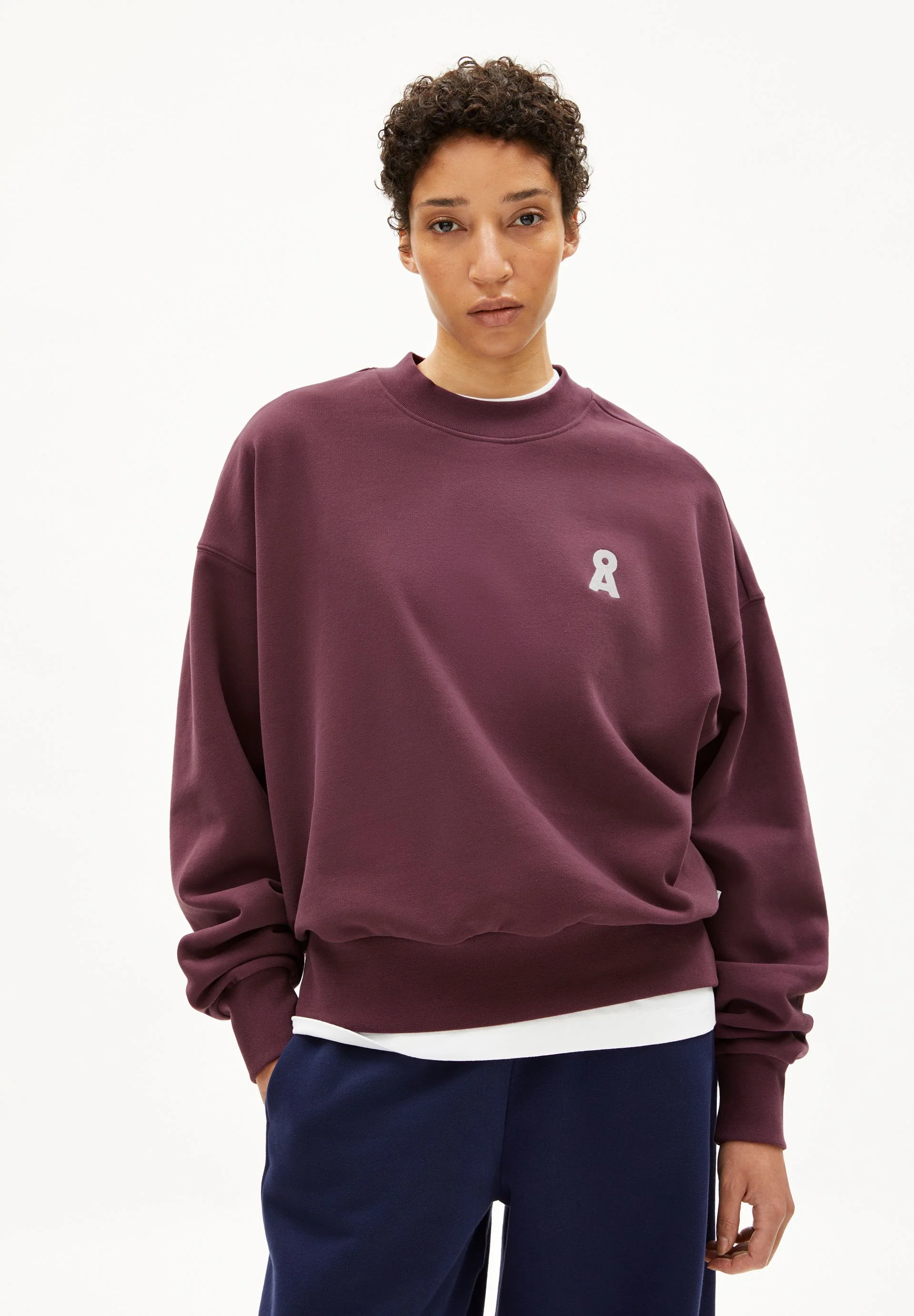 ICONIC Å ALIZAA SWEATSHIRT | dark cranberry