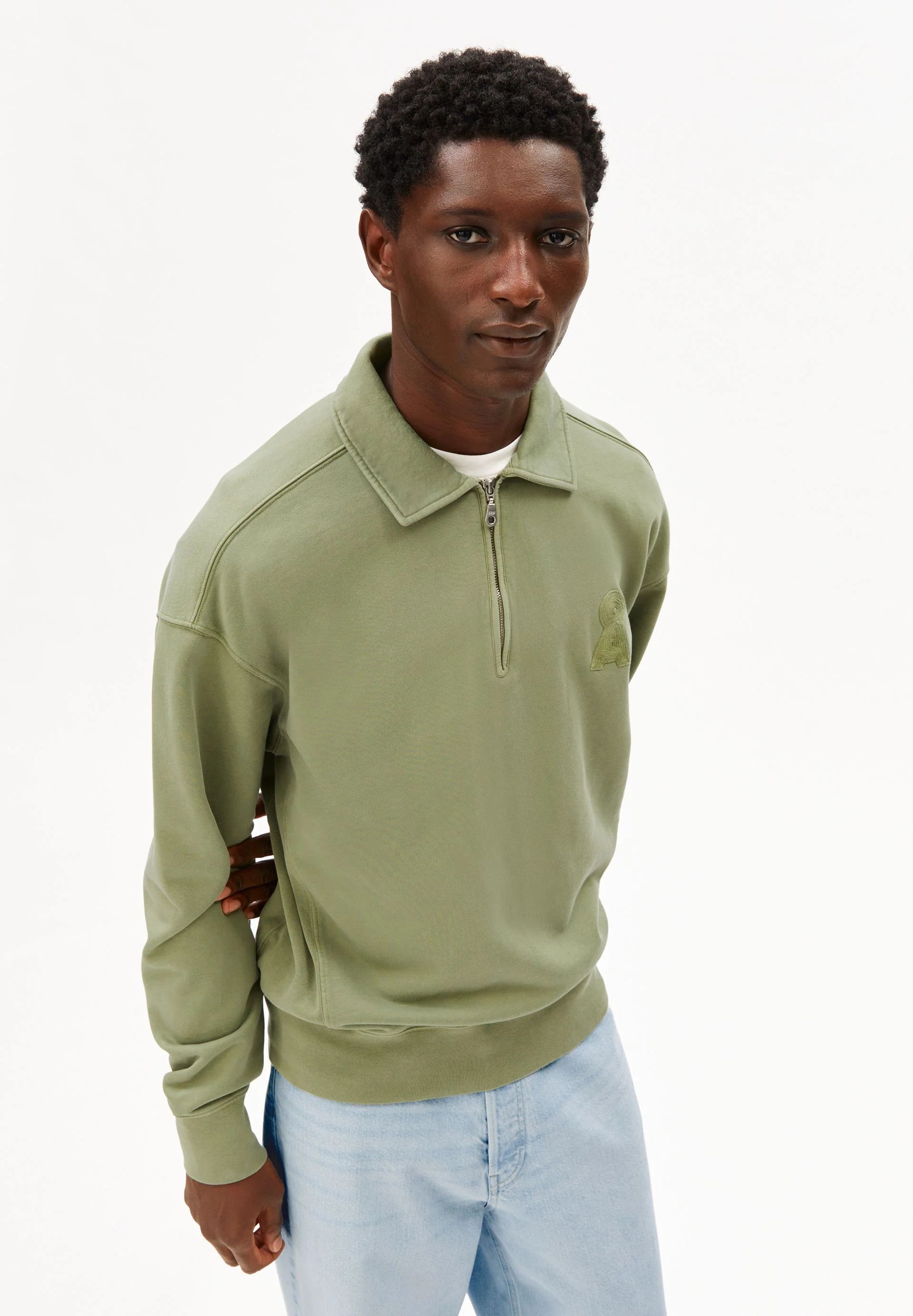 ICONIC Å GMT DYE SWEATTROYER | fatigue green washed
