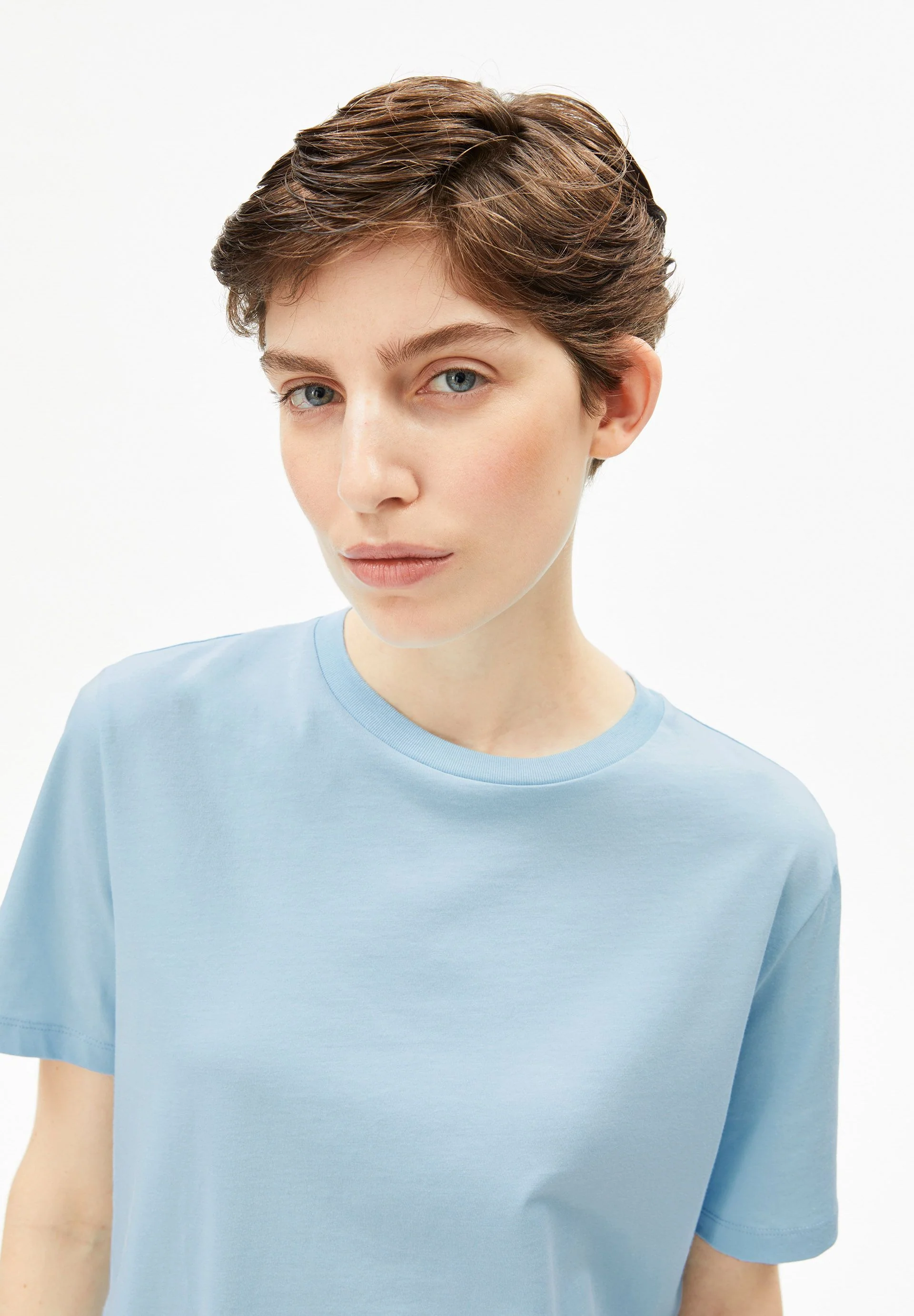 LUALAA T-SHIRT | blue glow - Image 4