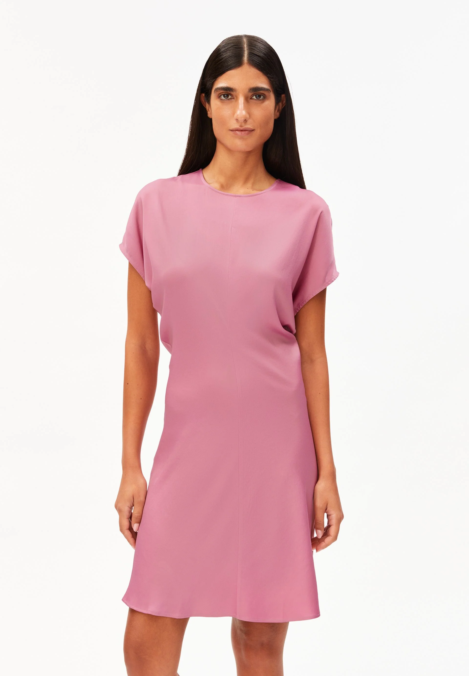 SATIN FLEDERMAUSÄRMEL MINI-KLEID | washed berry