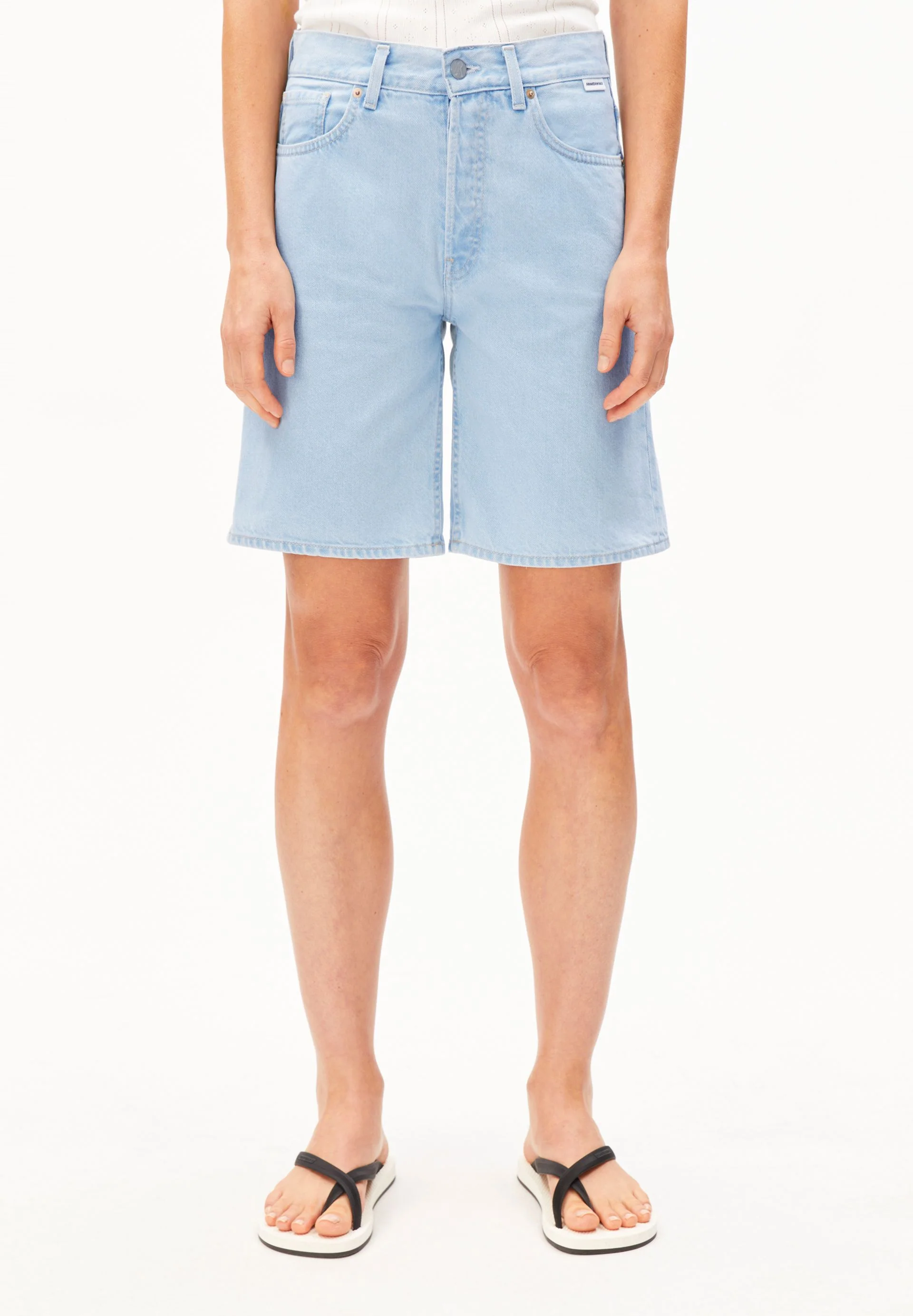 THALINAA JEANS-SHORTS